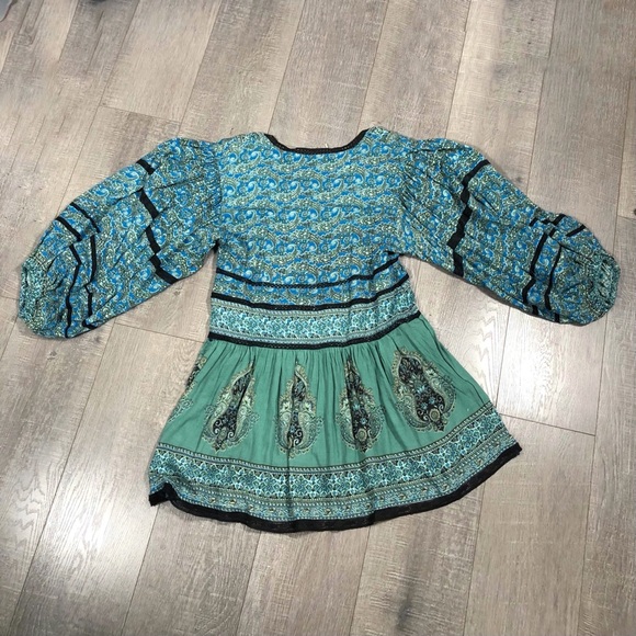 Free People Women’s Paisley Tunic V Neck Size S Ballon Sleeve - Picture 2 of 7
